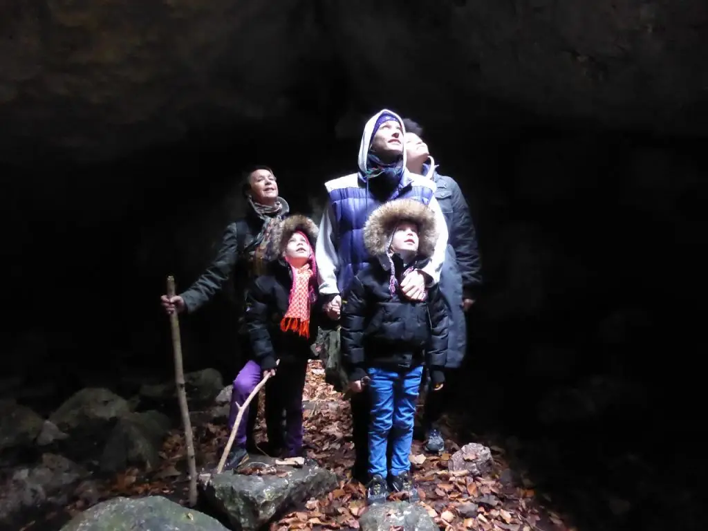 group, people, family, hiking excursion, excursion, sightseeing, hike, cave, rock, mountain tour, people, excursion, excursion, excursion, cave, cave, cave, cave, cave